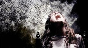 imagen: Barcelona... i acció: La possessió d'Emma Evans