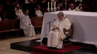 imagen: Misa vespertina de la cena del Señor