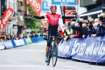 imagen: Vuelta Ciclista a Asturias