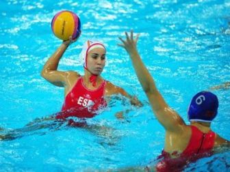 imagen: Waterpolo femenino: CN Real Canoe-CN Mataró